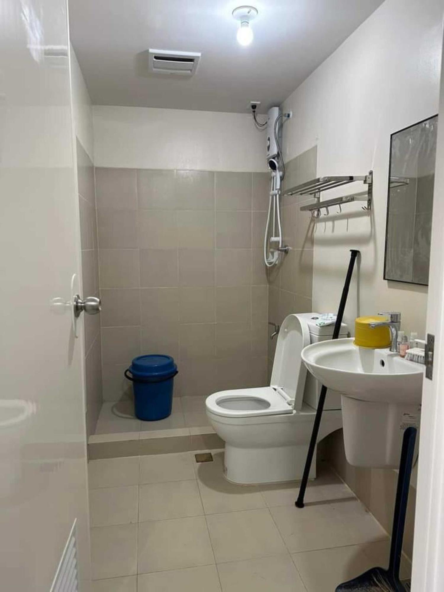 Fullerton Suites Puting Kahoy Экстерьер фото