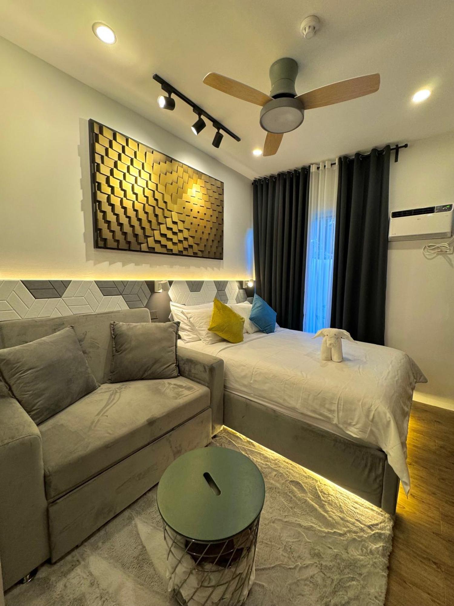 Fullerton Suites Puting Kahoy Экстерьер фото